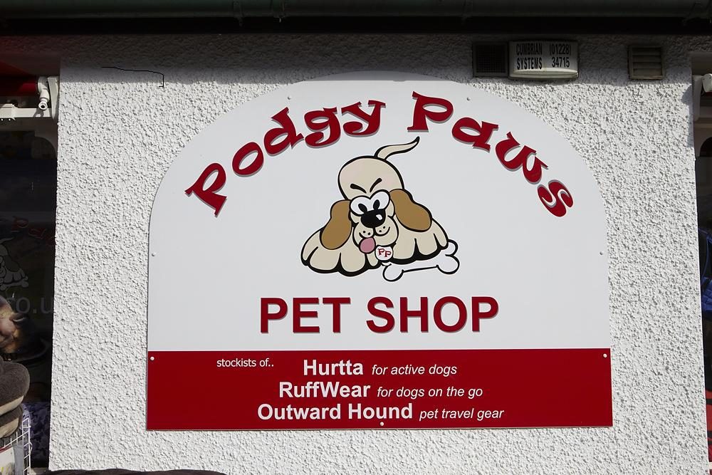 Podgy Paws Pet Shop